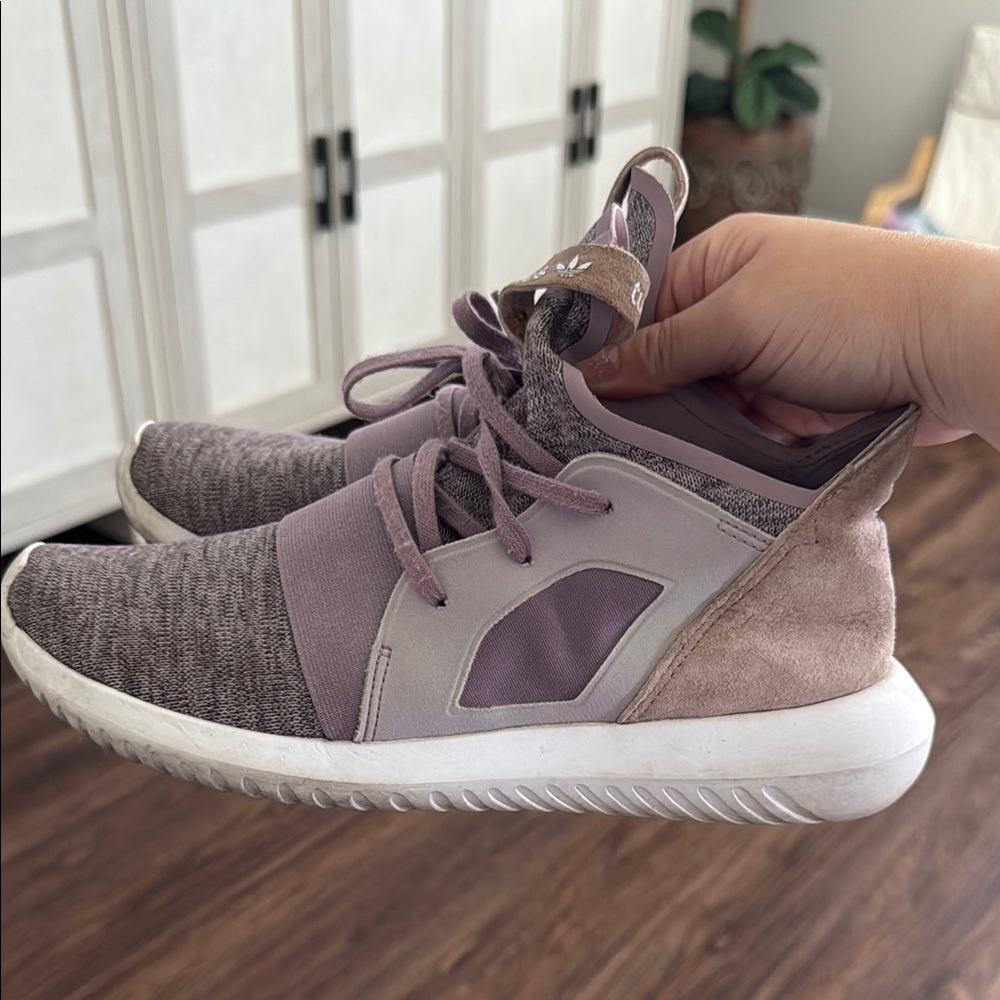 Adidas Purple Tan Sneakers High-Top Mesh